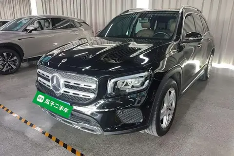 Mercedes-Benz GLB 2023
