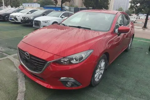 Mazda 3 Axela 2015