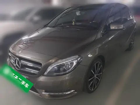 Mercedes-Benz B-Class 2012