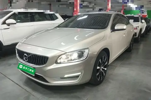 Volvo S60 2019
