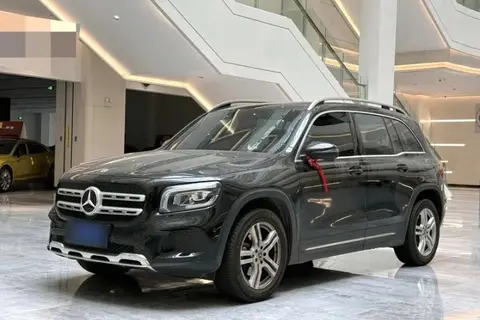 Mercedes-Benz GLB 2021
