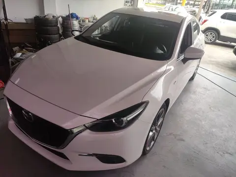 Mazda 3 Axela 2019