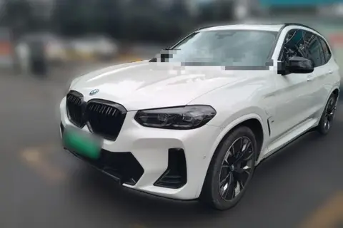 BMW iX3 2022