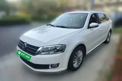 Volkswagen Gran Lavida 2015