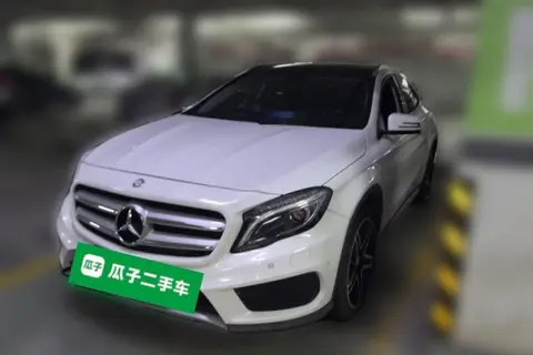 Mercedes-Benz GLA 2016