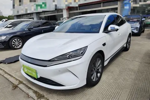 BYD Qin L 2025
