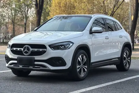 Mercedes-Benz GLA 2022