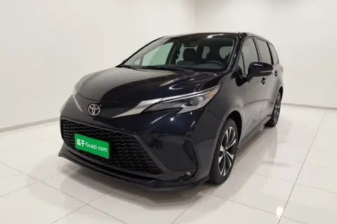 Toyota Granvia 2023