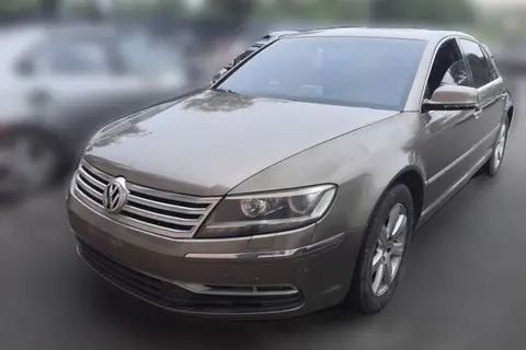 Volkswagen Phaeton 2012