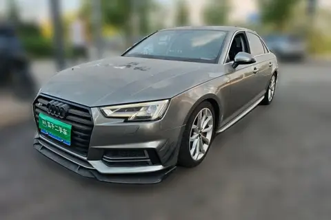 Audi A4L 2018