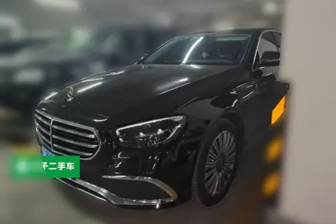 Mercedes-Benz E-Class 2022