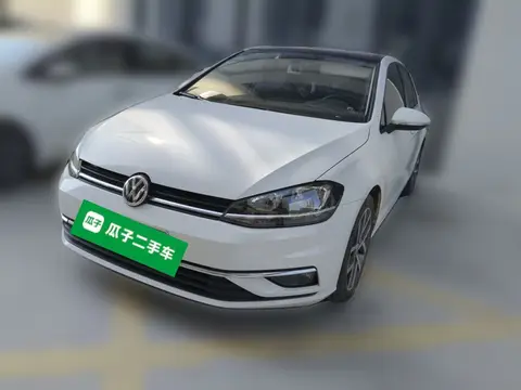 Volkswagen Golf 2020