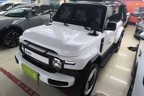 iCAR V23 2025