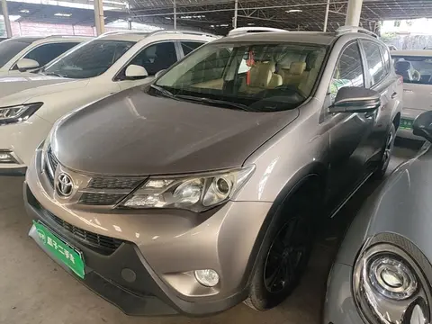 Toyota RAV4 2015