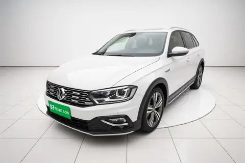 Volkswagen C-TREK 2017