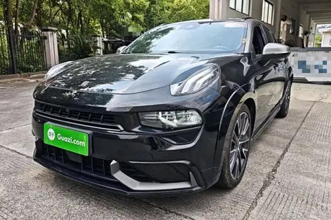 Lynk & Co 02 Hatchback 2021