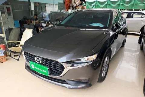 Mazda 3 Axela 2022
