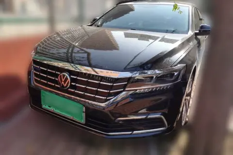 Volkswagen Passat 2021
