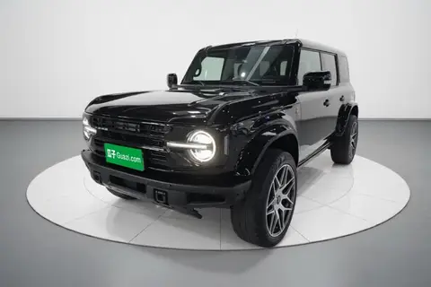 Ford Bronco 2024