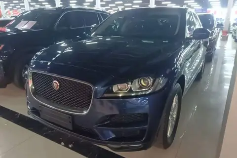 Jaguar F-PACE 2018