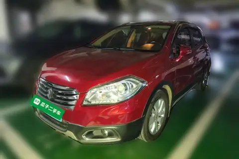 Suzuki S-Cross 2015
