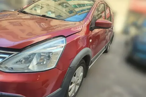 Nissan Livina 2013
