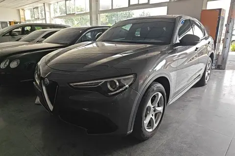 Alfa Romeo Stelvio 2017