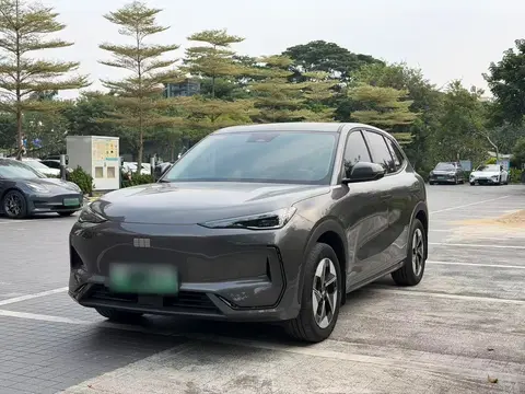 Geely E5 2025