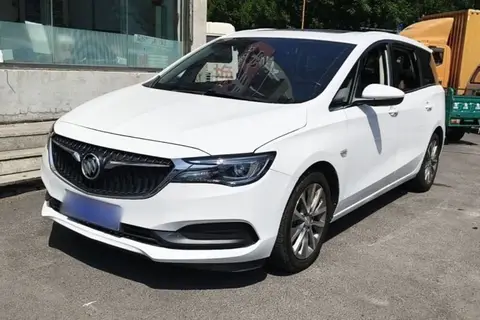 Buick GL6 2019