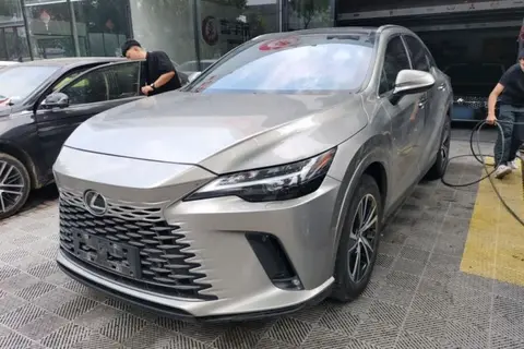 Lexus RX 2024