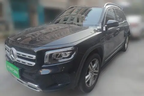 Mercedes-Benz GLB 2021