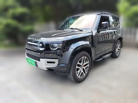 Land Rover Defender 2022