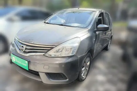 Nissan Livina 2018