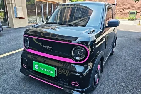 Geely Panda 2025