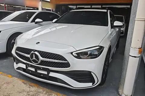Mercedes-Benz C-Class 2023