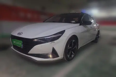 Hyundai Elantra 2020