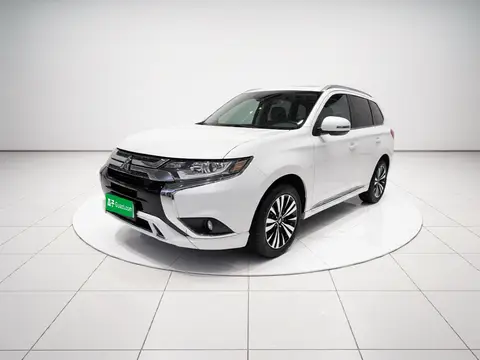Mitsubishi Outlander 2022