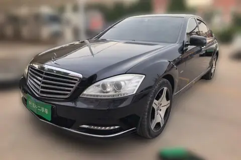 Mercedes-Benz S-Class 2012