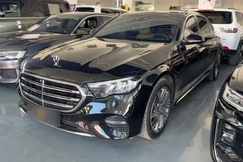 Mercedes-Benz E-Class 2024