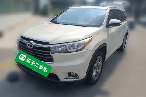 Toyota Highlander 2016