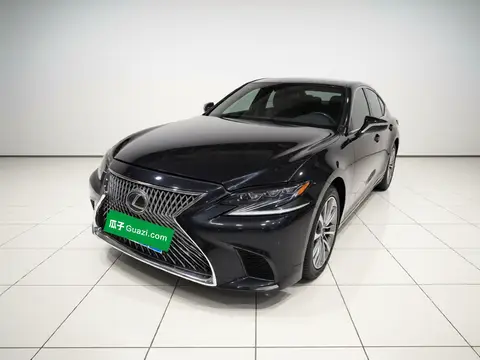 Lexus LS 2017