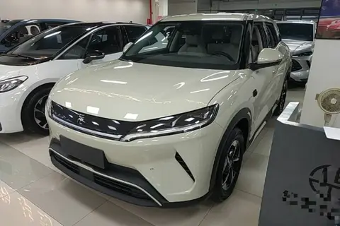 BYD Yuan UP 2025