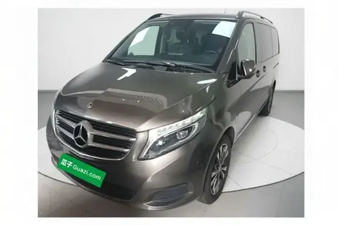 Mercedes-Benz V-Class 2017
