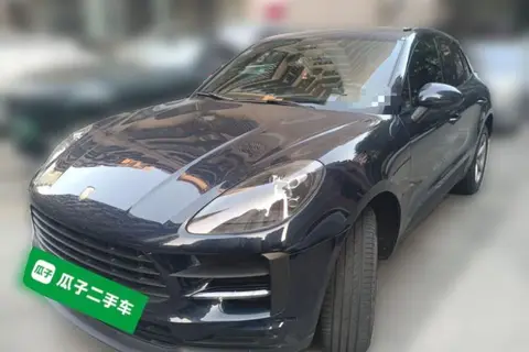 Porsche Macan 2020