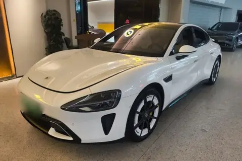 Xiaomi SU7 2025
