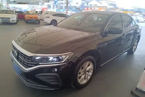 Volkswagen Passat 2022