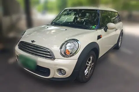 MINI Clubman 2013