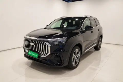 Geely Okavango 2025