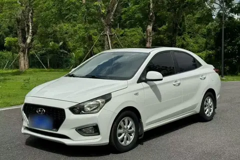 Hyundai Reina 2017
