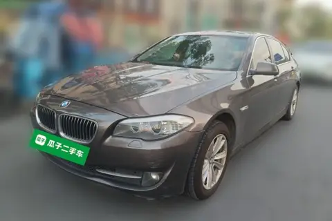 BMW 5 Series 2013 — фото 1
